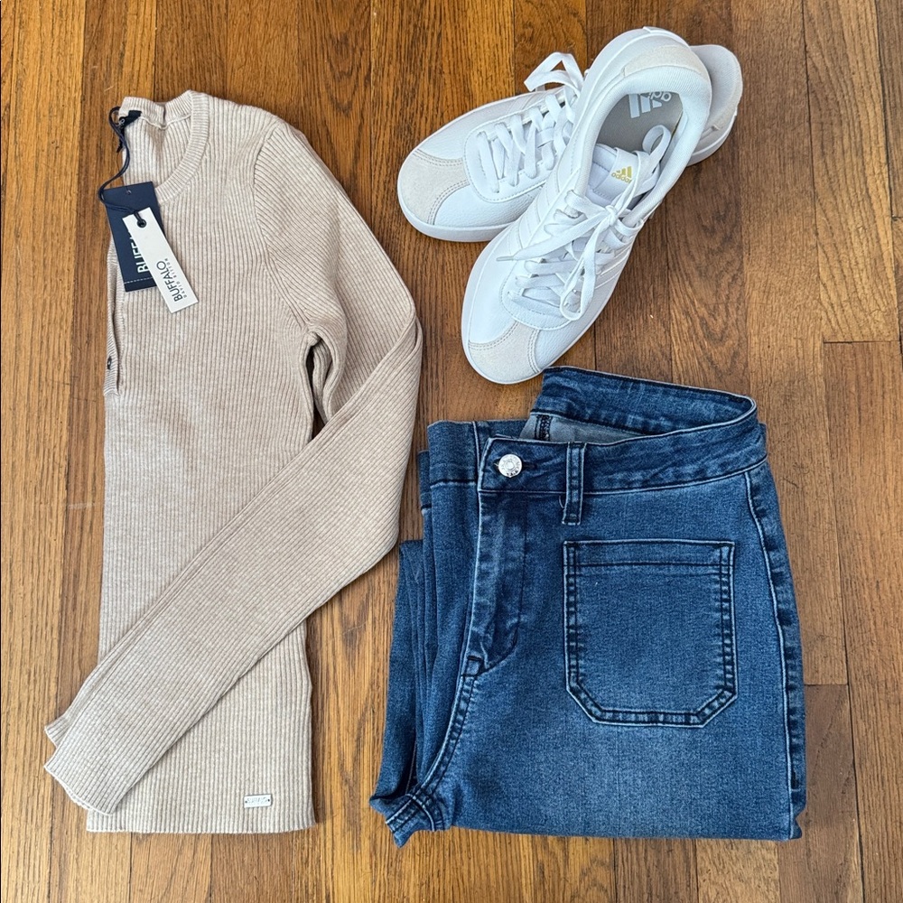 🦬Buffalo David Bitton heather oatmeal ribbed henley sweater. Size S. NWT. - Picture 2 of 10